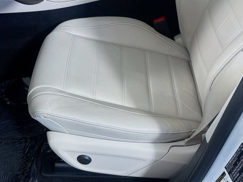 Used 2022 Mercedes-Benz GLE 350 image 19