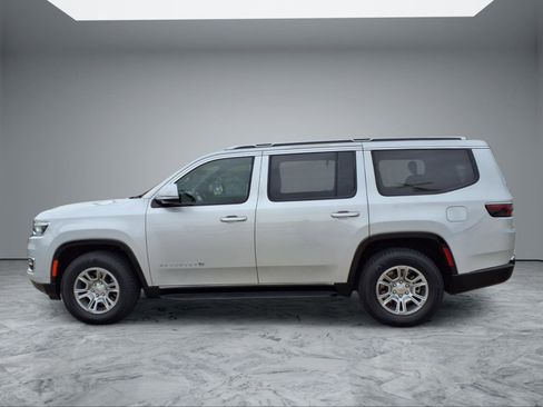 Used 2022 Jeep Wagoneer Series I image 4