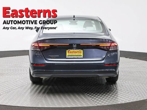 Used 2025 Honda Accord LX image 6