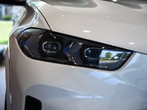 New 2026 BMW X5 xDrive50e w/ Executive Package AWD/4WD image 6