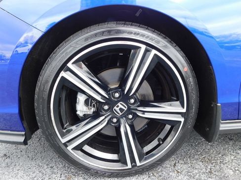 Used 2025 Honda Accord Sport image 10