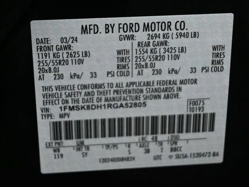 Certified 2024 Ford Explorer XLT w/ Equipment Group 202A AWD/4WD image 38