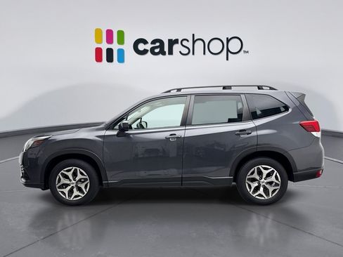 Used 2023 Subaru Forester Premium AWD/4WD image 2