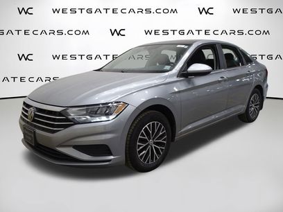 Used 2020 Volkswagen Jetta SE w/ SE Cold Weather Package