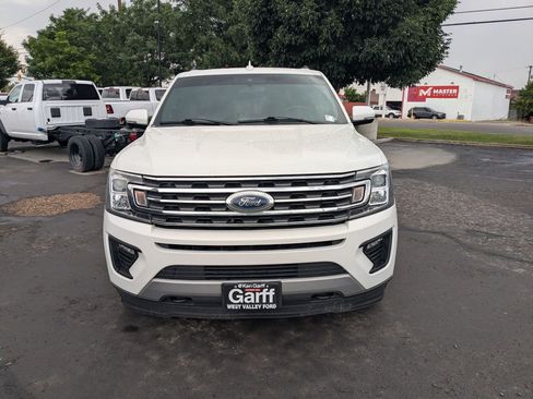 Used 2021 Ford Expedition XLT AWD/4WD image 11