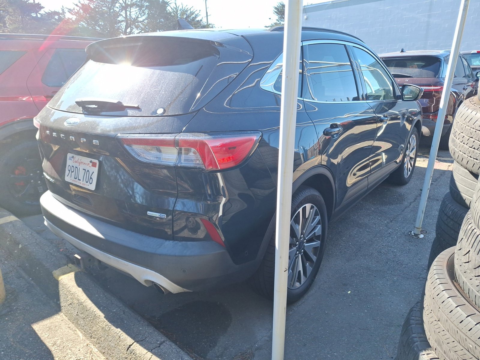 Used 2020 Ford Escape Titanium AWD/4WD image 6