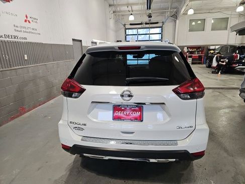 Certified 2020 Nissan Rogue SL w/ Premium Package image 4