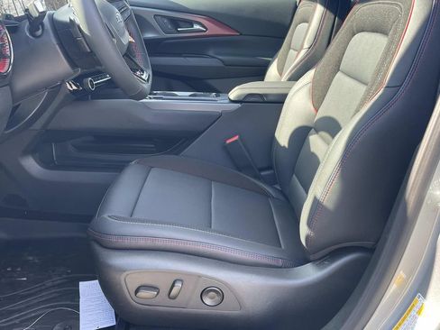 New 2026 Chevrolet Equinox EV RS image 16