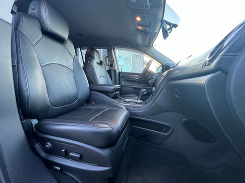 Used 2014 Buick Enclave Leather AWD/4WD image 19