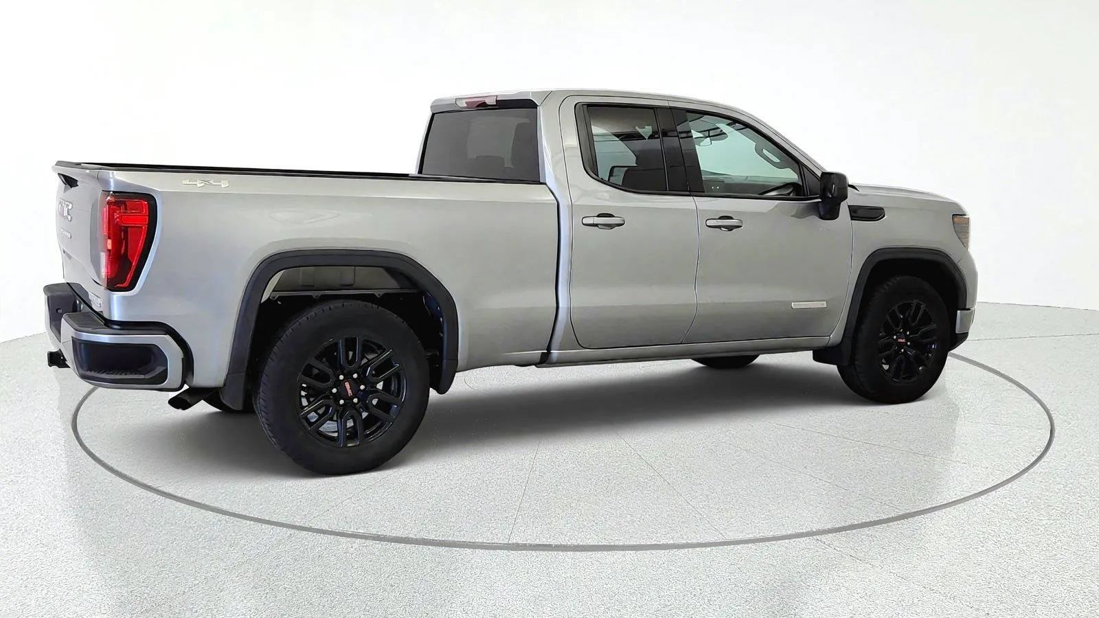 Used 2023 GMC Sierra 1500 Elevation AWD/4WD image 9