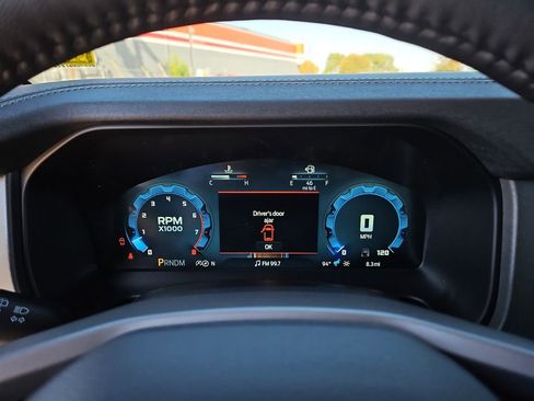 New 2025 Ford Bronco Badlands image 26