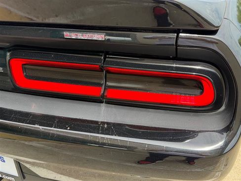 Used 2017 Dodge Challenger GT w/ Premium Sound Group AWD/4WD image 20