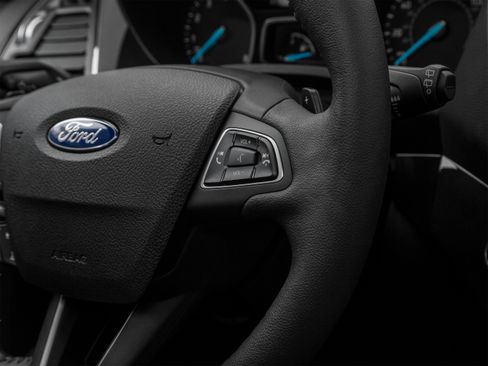 Used 2017 Ford Escape Titanium AWD/4WD image 48