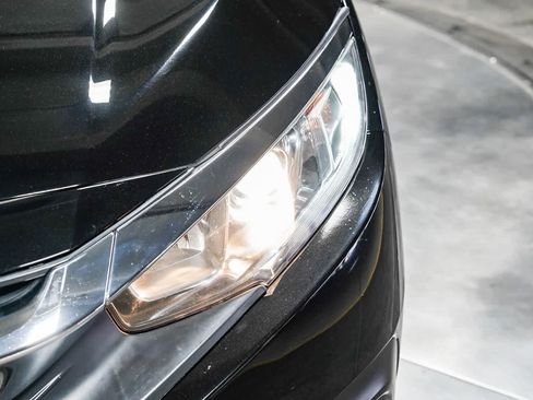 Used 2017 Honda Civic EX image 7