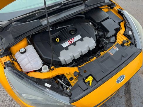 Used 2015 Ford Focus ST FWD image 24