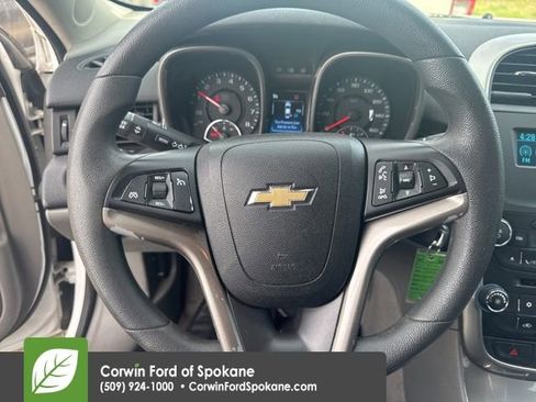 Used 2015 Chevrolet Malibu LS image 9