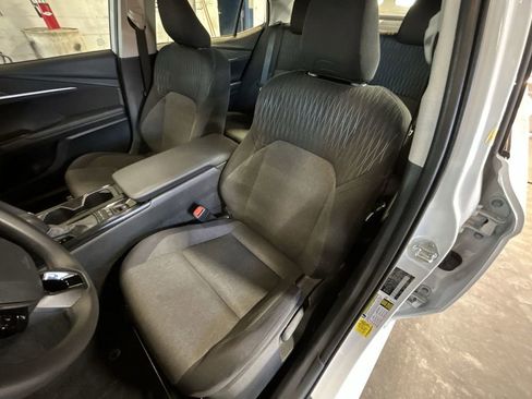 Used 2025 Toyota Camry LE FWD image 11