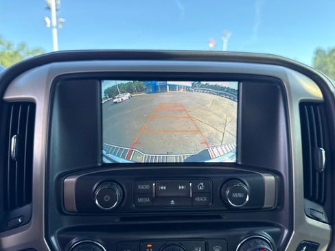 Used 2016 GMC Sierra 2500 Denali w/ Duramax Plus Package AWD/4WD image 23