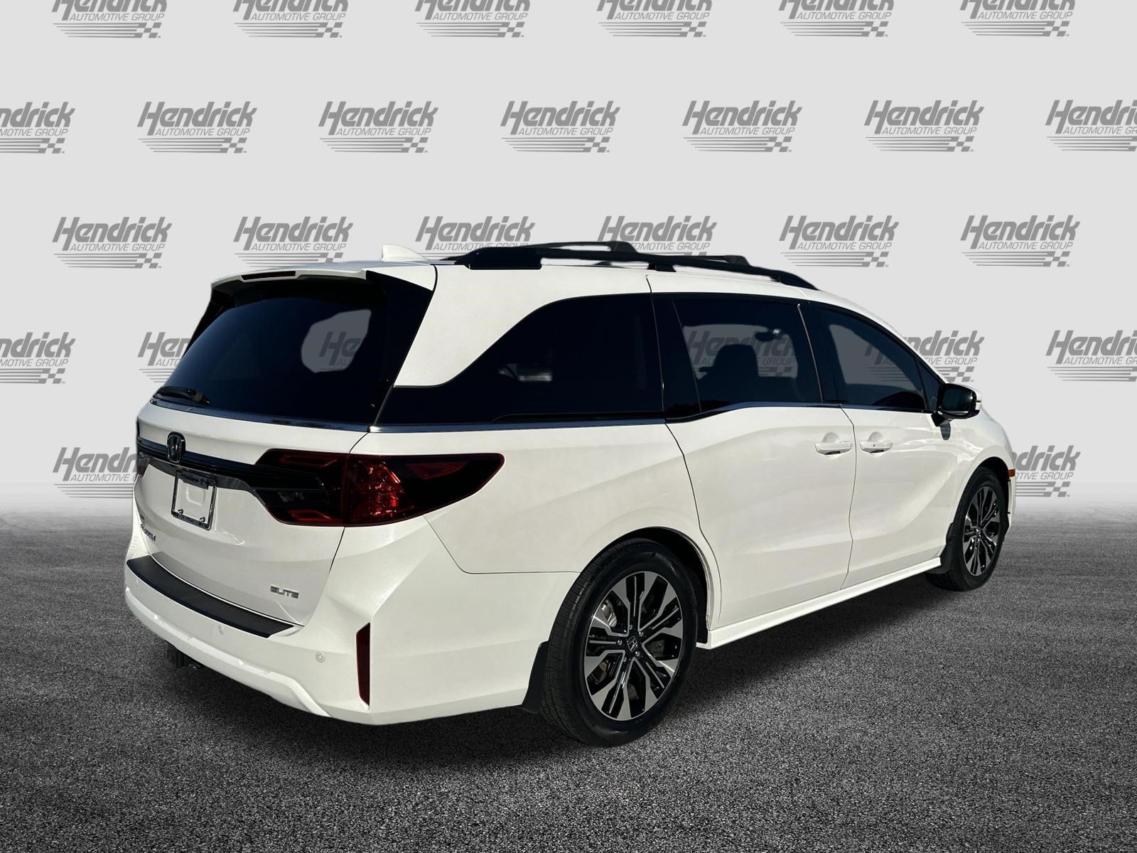 Used 2025 Honda Odyssey Elite image 10