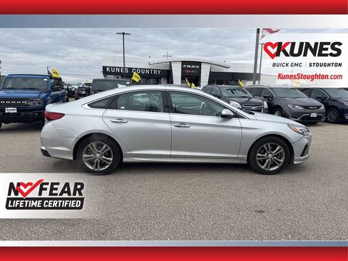 Used 2019 Hyundai Sonata Limited image 13