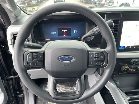 New 2026 Ford F250 XLT w/ XLT Premium Package AWD/4WD image 16