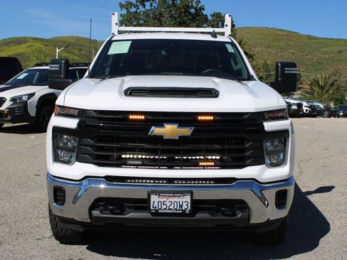 Used 2024 Chevrolet Silverado 2500 W/T w/ WT Convenience Package image 2