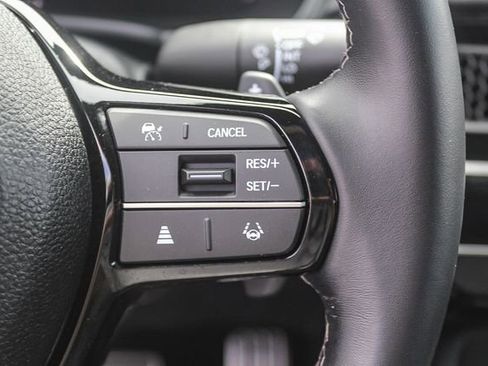 Used 2024 Honda Civic Sport image 32