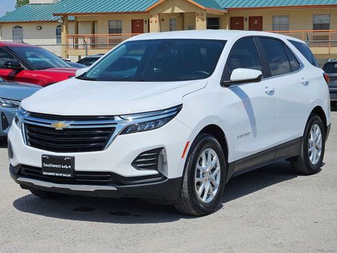 Used 2024 Chevrolet Equinox LT FWD image 10
