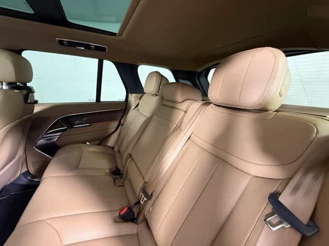 New 2026 Land Rover Range Rover SE AWD/4WD image 25