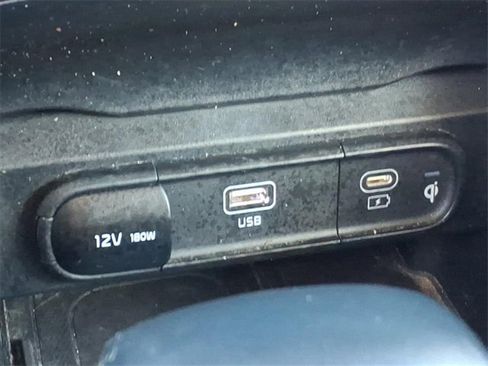 Used 2024 Kia Telluride S w/ S Sunroof Package image 12