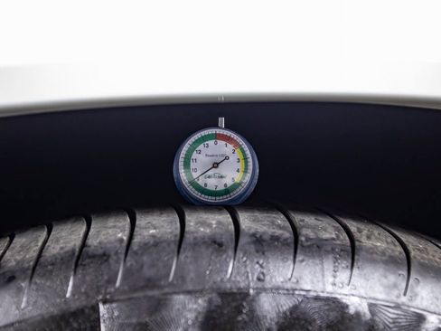 Used 2023 Mercedes-Benz GLS 450 4MATIC image 49