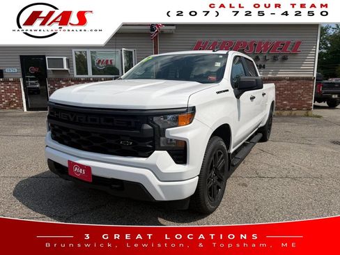 Used 2024 Chevrolet Silverado 1500 Custom w/ LPO, Dark Essentials Package AWD/4WD image 19