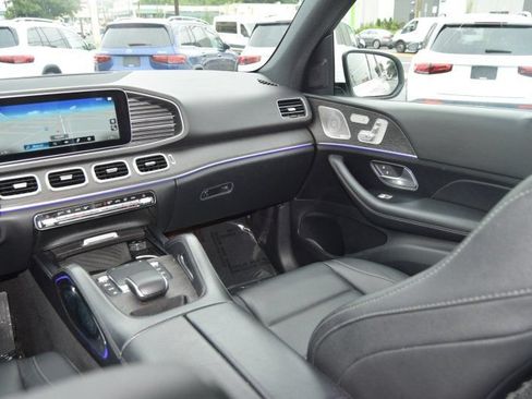 Used 2021 Mercedes-Benz GLE 350 4MATIC w/ Premium Package image 32