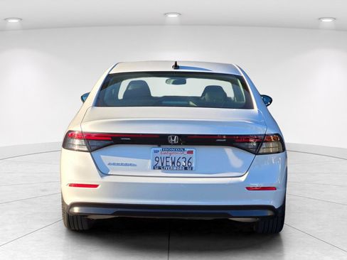 Used 2025 Honda Accord SE image 7
