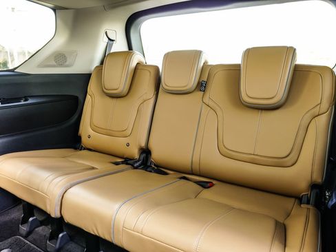 Certified 2025 INFINITI QX80 Sensory AWD/4WD image 17