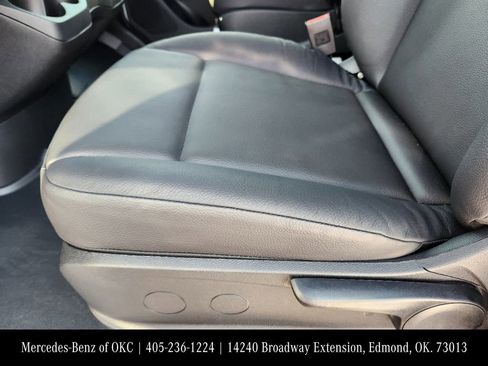 Used 2025 Mercedes-Benz Sprinter 2500 image 26