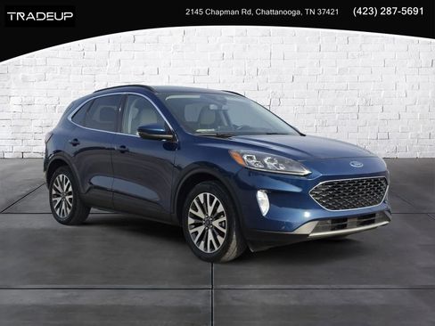 Used 2020 Ford Escape Titanium image 1