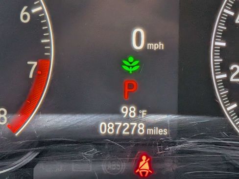 Used 2021 Honda Accord Sport image 35