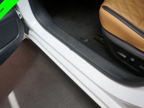Certified 2023 Nissan Sentra SV w/ SV Premium Package FWD image 29