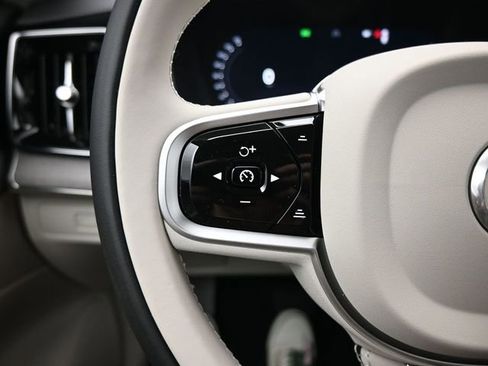 New 2026 Volvo XC90 T8 Ultra w/ Protection Package Premier AWD/4WD image 26