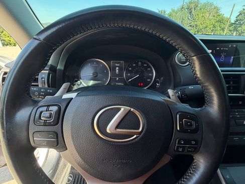 Used 2018 Lexus IS 300 AWD w/ Accessory Package 2 image 11
