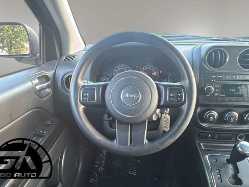 Used 2016 Jeep Compass Sport w/ Power Value Group AWD/4WD image 10