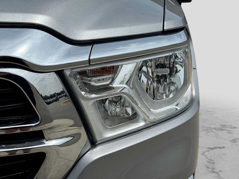 Used 2019 RAM 1500 Big Horn AWD/4WD image 10