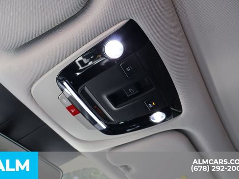 Used 2025 Kia Sorento S w/ Panoramic Sunroof Package FWD image 34