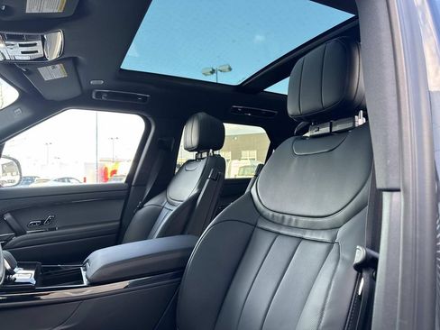 New 2026 Land Rover Range Rover Sport SE image 19