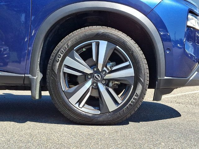 Used 2023 Nissan Rogue SL w/ SL Premium Package AWD/4WD image 8