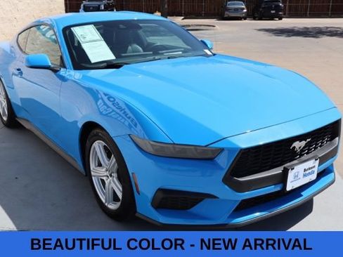 Used 2026 Ford Mustang Premium RWD image 3