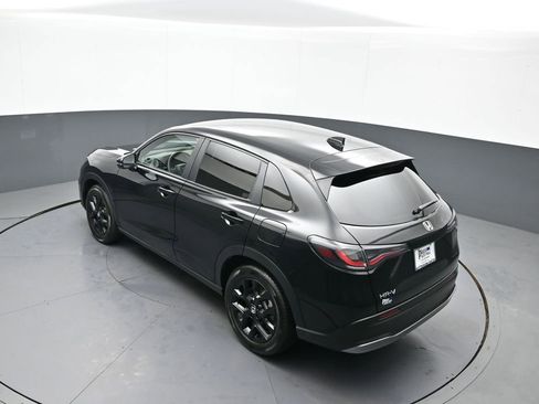 Used 2025 Honda HR-V Sport image 38