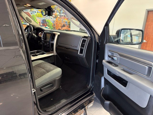 Used 2019 RAM 1500 Big Horn AWD/4WD image 50