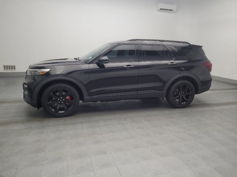 Used 2020 Ford Explorer ST w/ ST Street Pack image 2